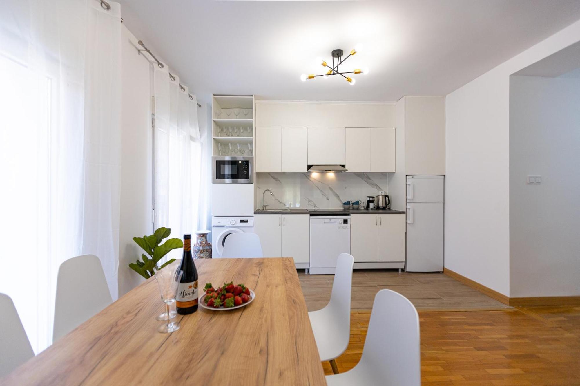 Blu Sky Apartment Аликанте Екстериор снимка